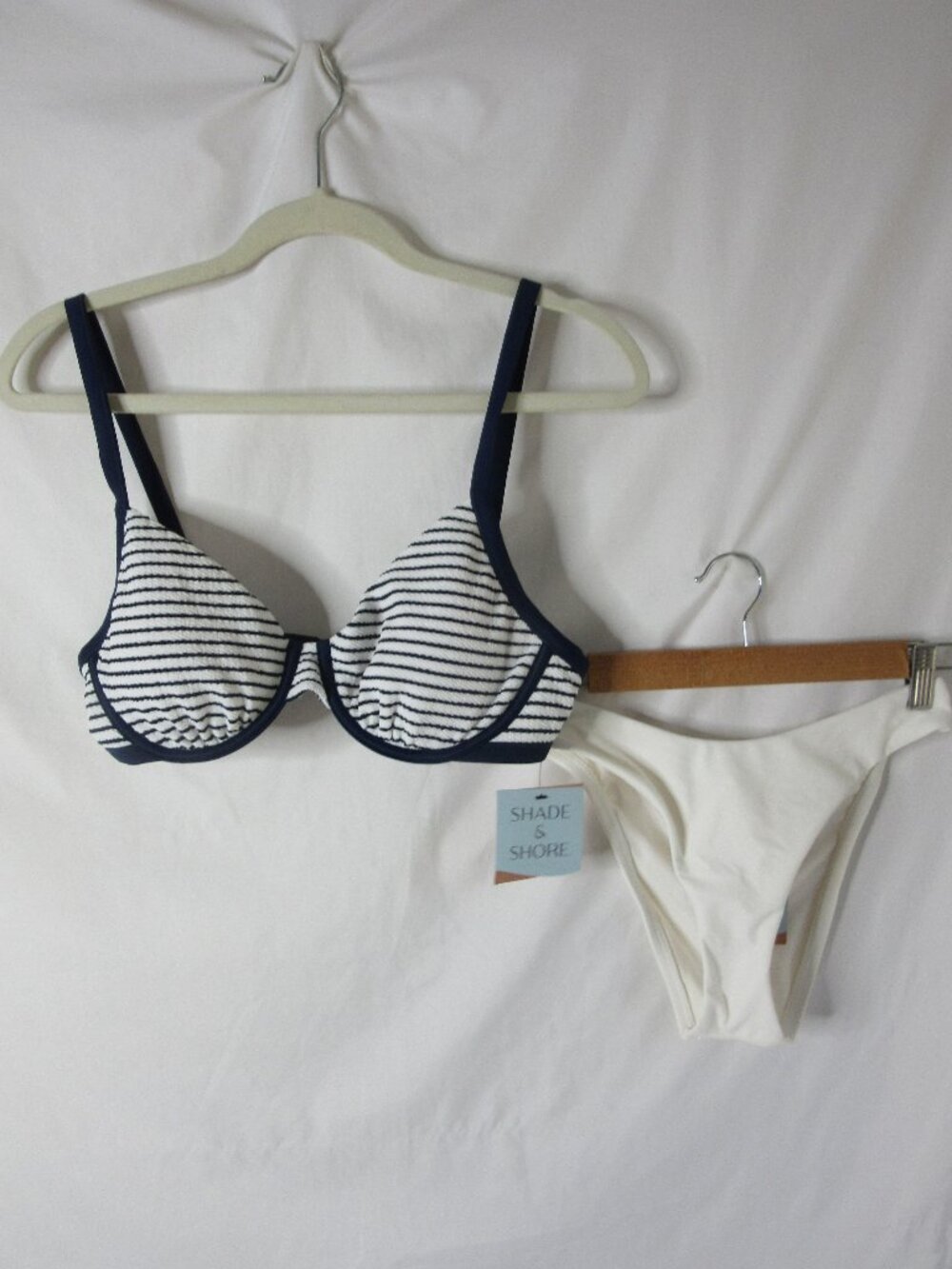 Shade & Shore 2 Piece Bikini White Navy Blue Stripes Nautical Size Small 34D NWT